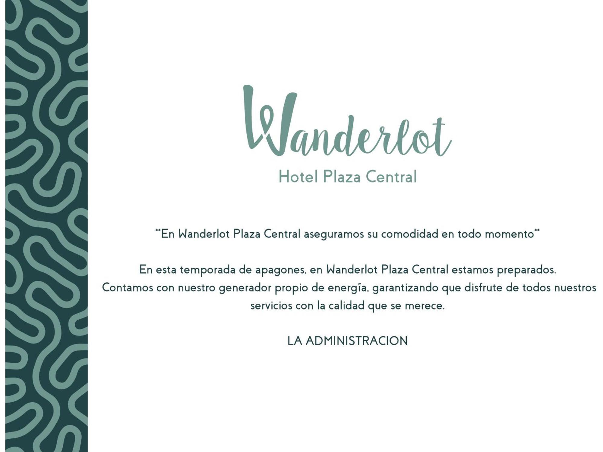 Wanderlot - Hotel Plaza Central Риобамба Екстериор снимка
